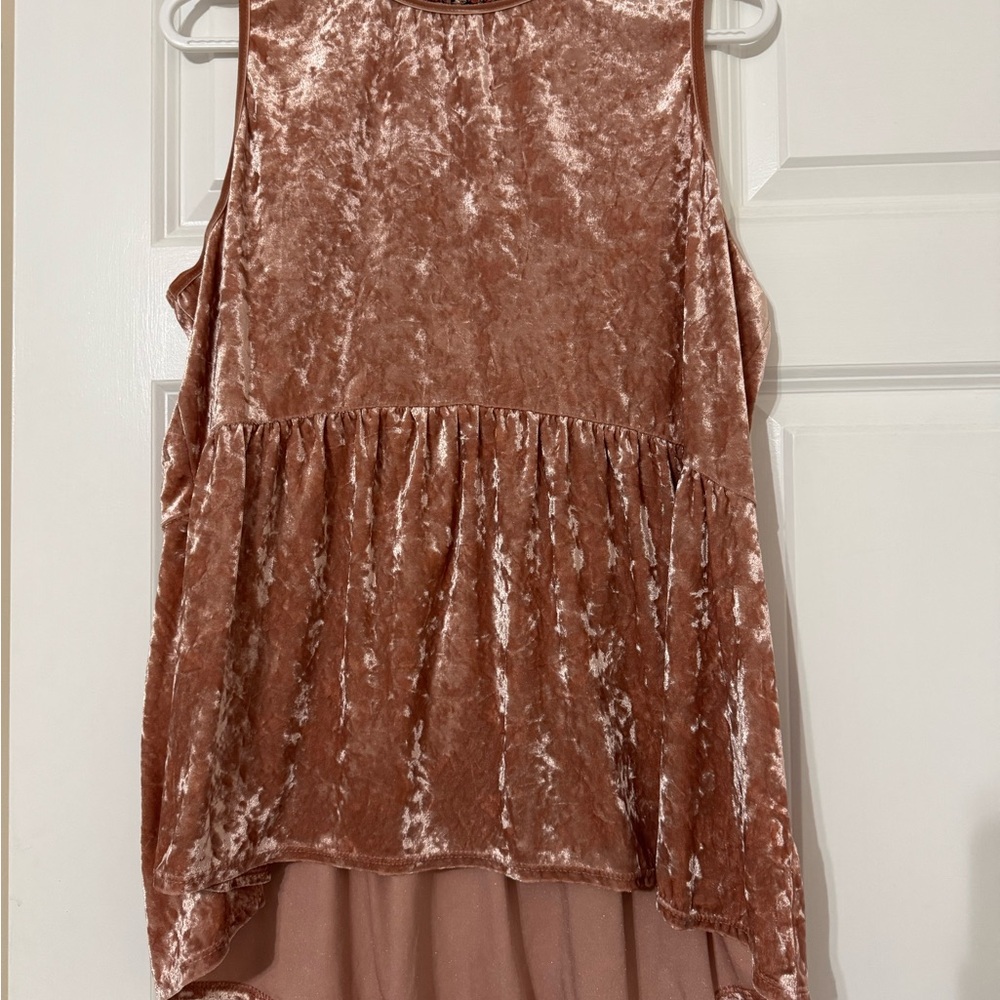 Knox Rose Velvet Tank Top in Blush Pink